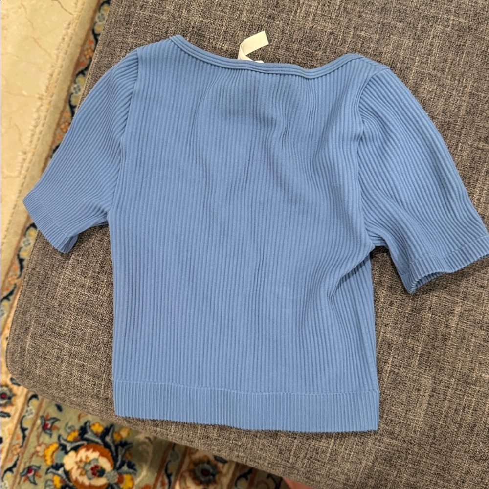 NWT Aritzia Babaton Ribbed Scoop-Neck Crop Top - Light Blue- XS - Picture 3 of 3